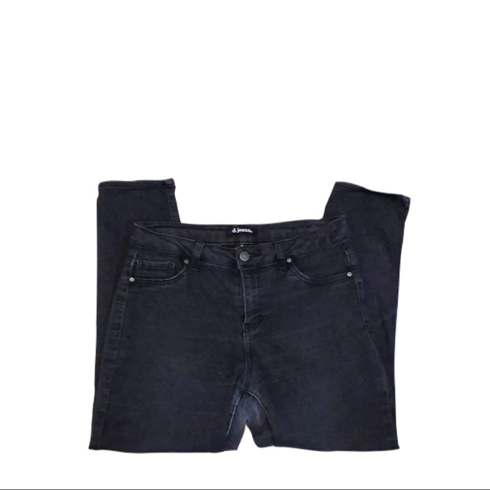 D. Jeans cropped black jeans 10